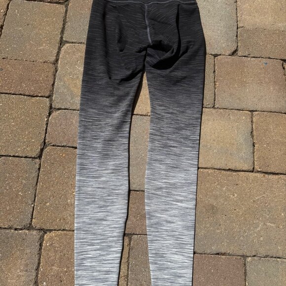 NWOT Lululemon Wunder Under Hi-Rise 28” Ombre Space Dye Leggings Sz 6 - Picture 4 of 6